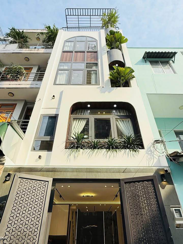 Nhà phố Gò Vấp 52m² giá 8.6 tỷ - Full nội thất cao cấp, xe hơi vào tận nhà!