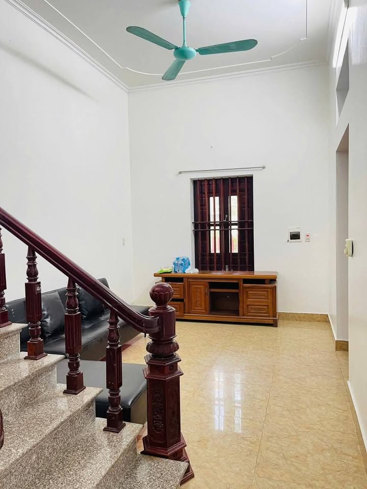 Nhà 3 tầng phường Tiền Phong TP Thái Bình 86m² giá 4 tỷ - Cơ hội sở hữu ngay!