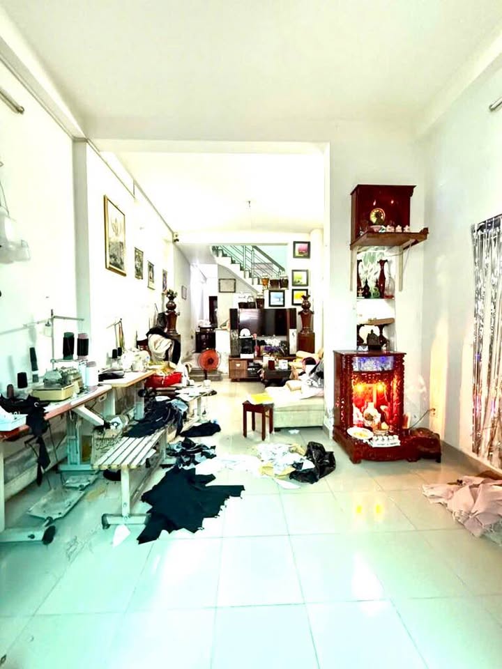 Nhà phố Tân Sơn Nhì 80m² giá 6 tỷ - Hẻm ô tô sạch, an ninh cao