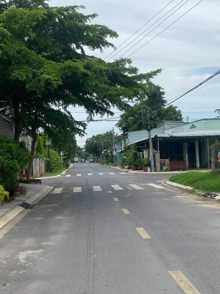 Đất nền Hẻm 85 Cách Mạng Tháng 8, Tây Ninh 184m² - Mặt tiền nhựa ô tô né nhau!