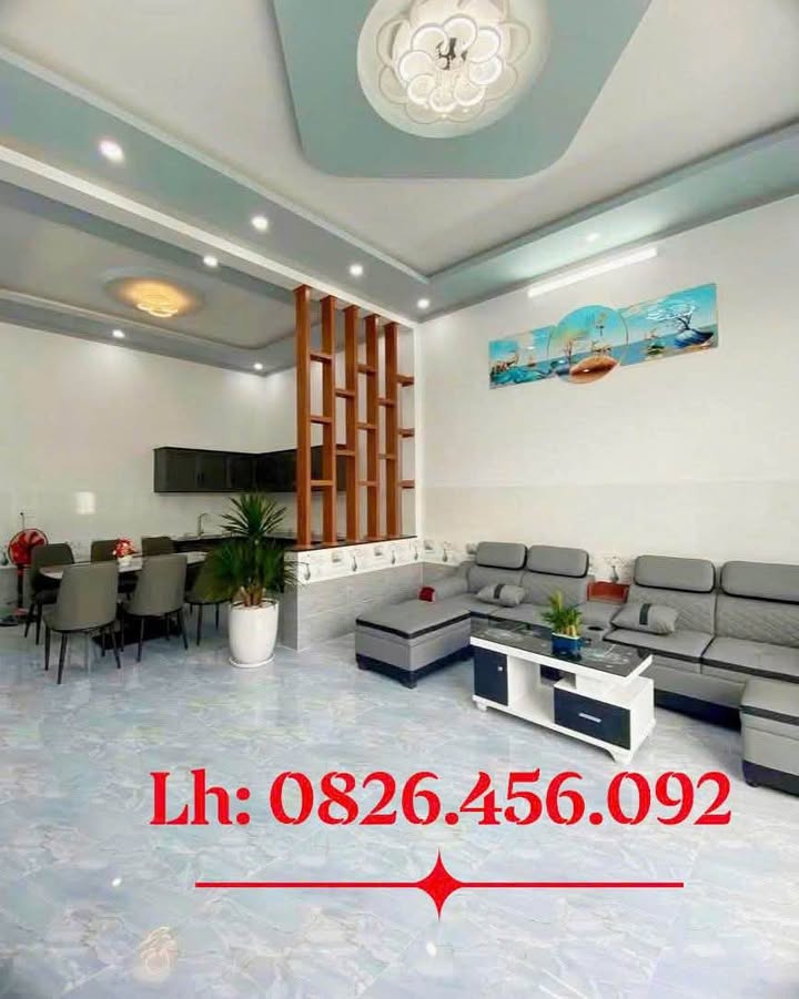 Nhà phố Tân Đồng, Đồng Xoài 110m² giá thỏa thuận - Sân ô tô tiện lợi!