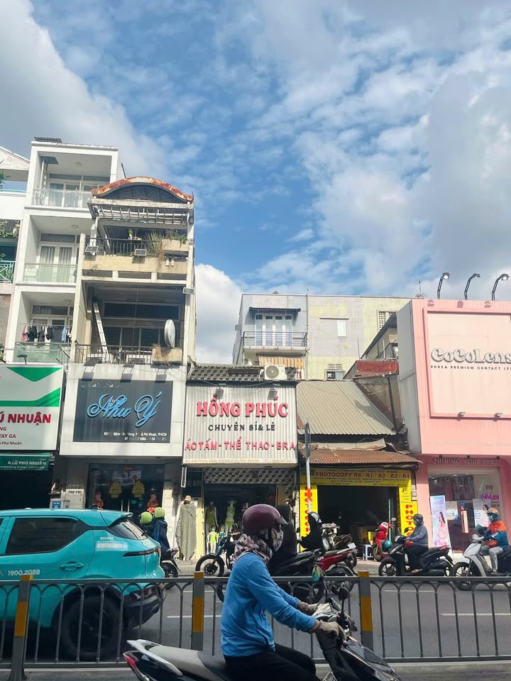 Nhà mặt tiền Phan Đình Phùng, Phú Nhuận 49m² giá 17.7 tỷ - Thương lượng ngay!