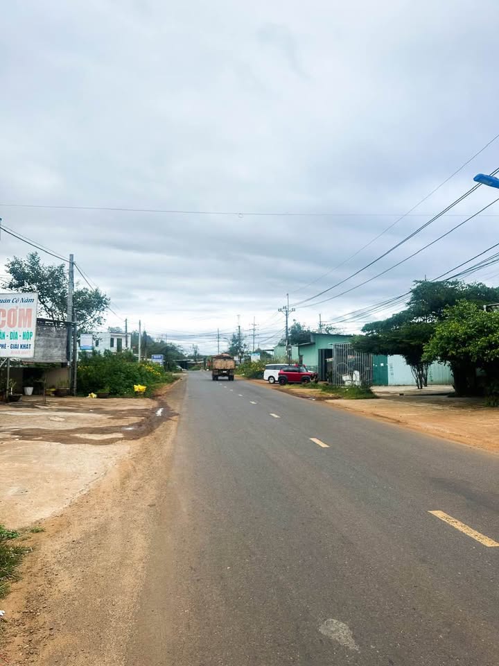 Đất mặt tiền đường Hoàng Sa, phường Diên Hồng, Pleiku 200m² - Cơ hội đầu tư hấp dẫn!