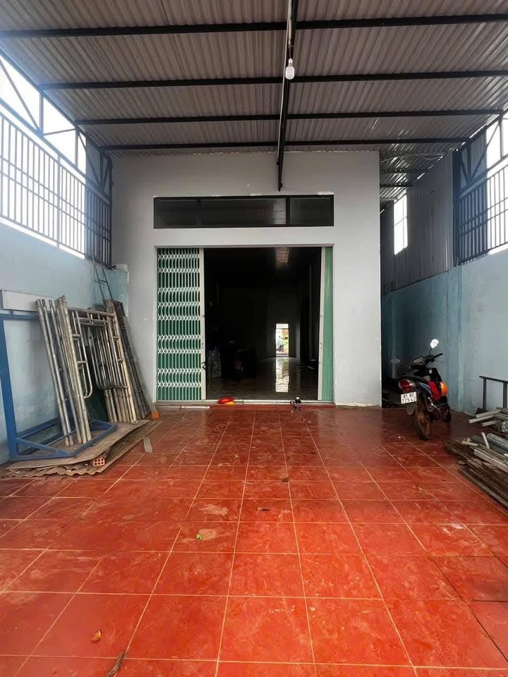 Nhà mặt tiền Hàn Mạc Tử, Pleiku 277.2m² giá 3 tỷ - Cơ hội đầu tư sinh lời!