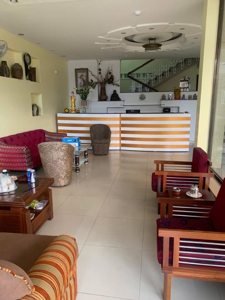 Khách sạn cho thuê 11 phòng tại Hoàng Diệu, Đà Lạt - Giá 45 triệu/tháng