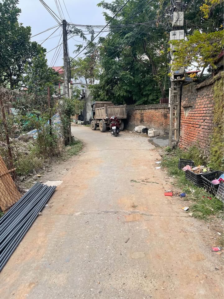 Đất Lạc Nhuế, Yên Phong 83m² giá 2 tỷ - Lô góc, xe ô tô tránh