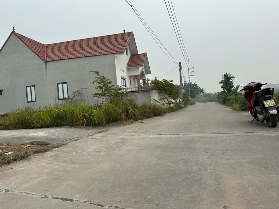 Đất nền xóm 2, xã Chương Dương 44.8m² giá chỉ 2.1 tỷ - Cơ hội đầu tư tuyệt vời!