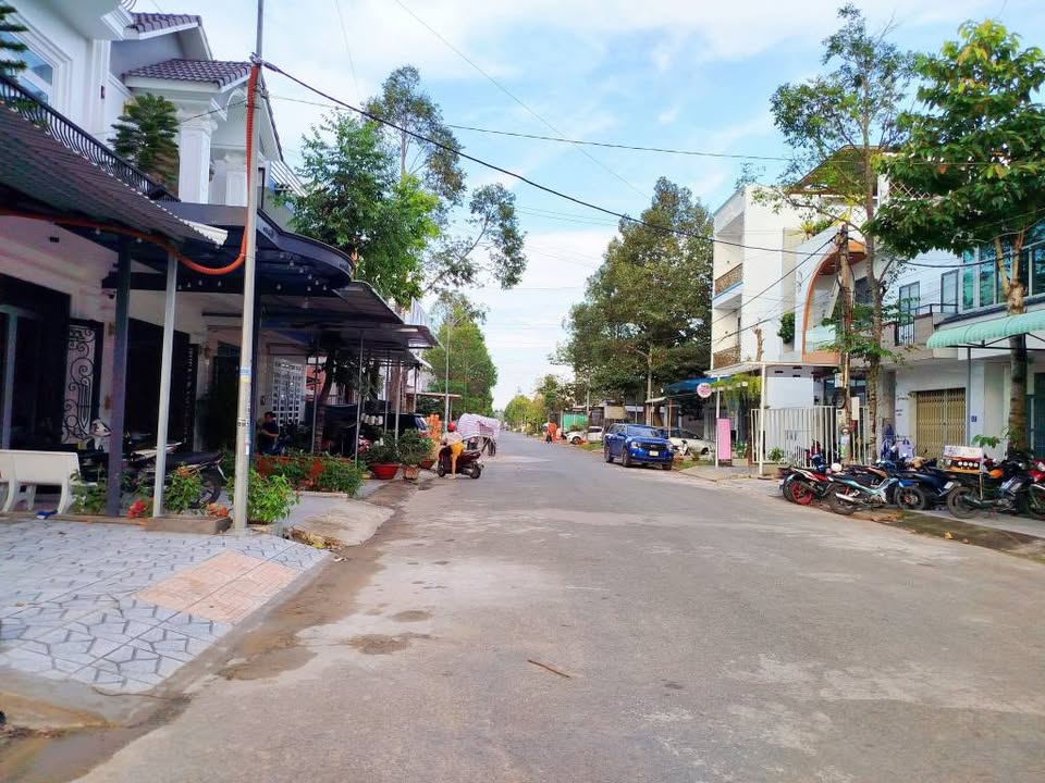 Kho cho thuê tại KDC Hồng Loan, Cái Răng, 80m² - Giá 6 triệu/tháng, thuận tiện làm kho hoặc văn phòng!