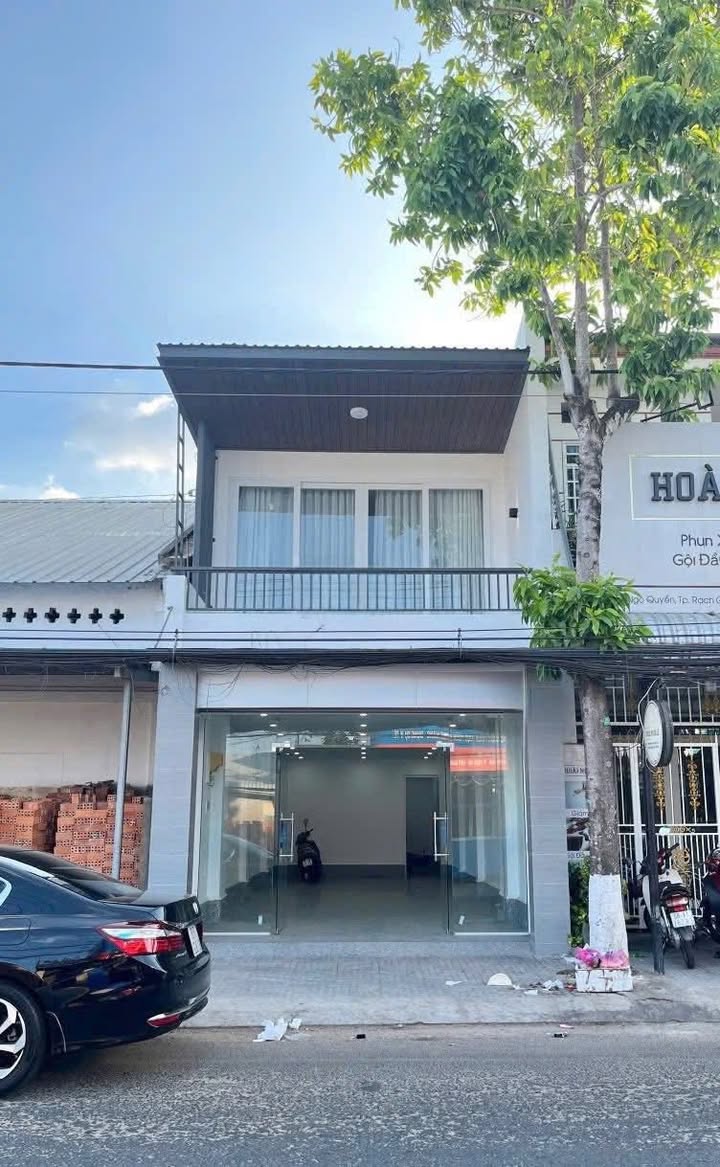 Cho thuê nhà đẹp đường Ngô Quyền, Rạch Giá 100m² giá 10 triệu - Thích hợp kinh doanh ngay!