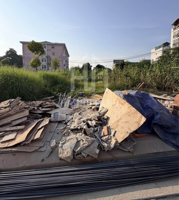 Đất nền Kim Chung 62m² giá 9.5 tỷ - Ô tô tránh, vỉa hè rộng rãi!