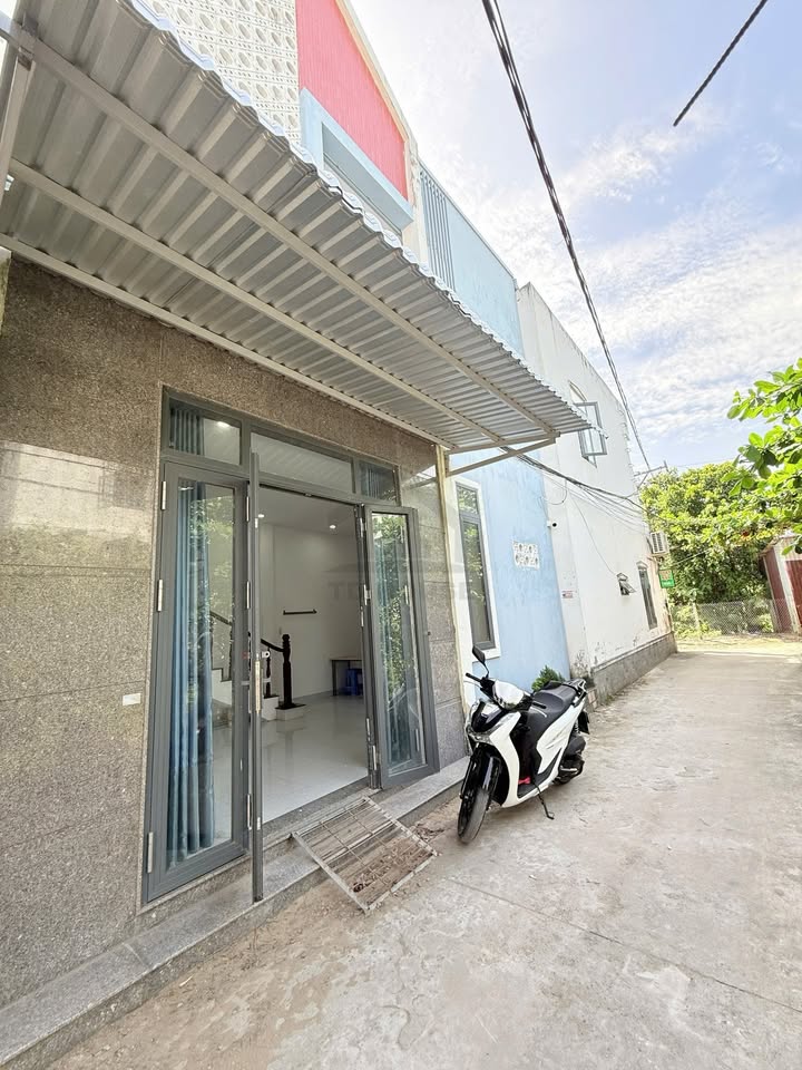 Nhà cho thuê hẻm đường Trần Nam Phú Ninh Kiều 80m² giá 5.5 triệu - Thích hợp cho gia đình