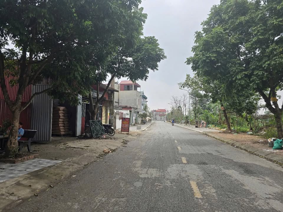 Đất mặt đường chục chính khu Quế Sơn, Hạp Lĩnh, Bắc Ninh 105m² - Giá 5.5 tỷ, sổ hồng chính chủ!