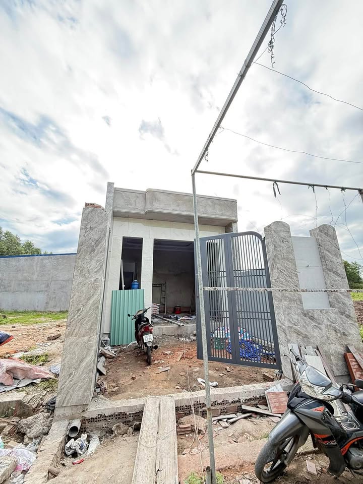 Nhà riêng Ấp 6 An Viễn 120m² giá 1.4 tỷ - Sổ đỏ thổ cư chính chủ!