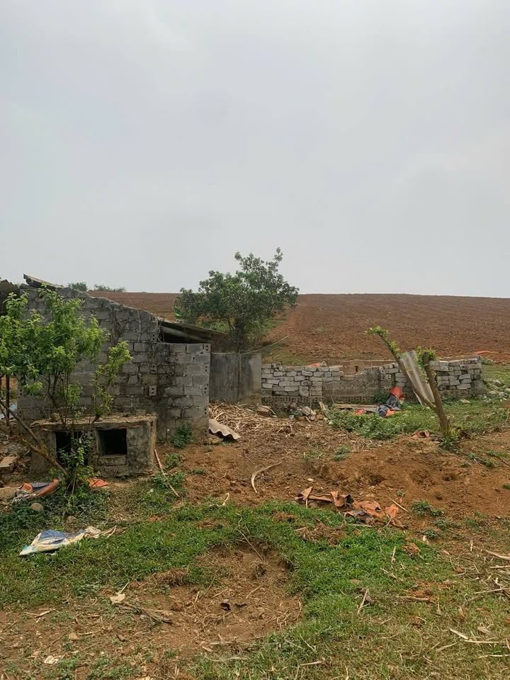 Đất thổ cư 1400m² Dũng Phong, Cao Phong chỉ 1 tỷ - Sổ đỏ chính chủ!