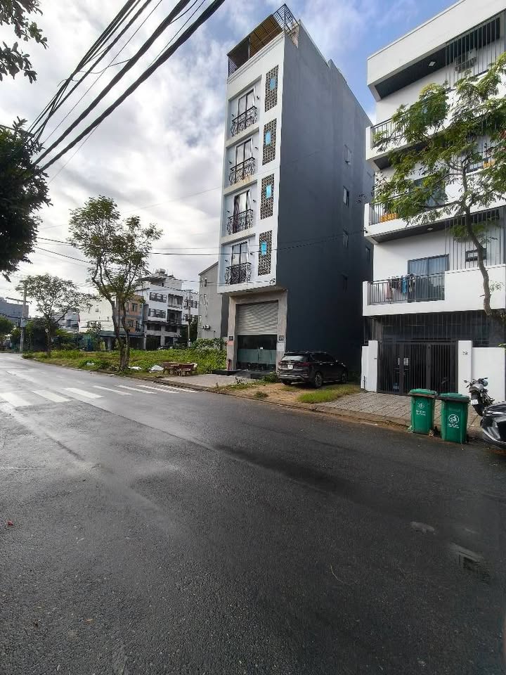 Đất nền đường Nguyễn Xiển, quận Ngũ Hành Sơn, Đà Nẵng - Diện tích 100m², giá 8 tỷ!