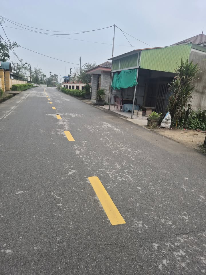 Đất nền Cẩm Hưng, Cẩm Xuyên 240m² - Sổ đỏ chính chủ, giá thỏa thuận!