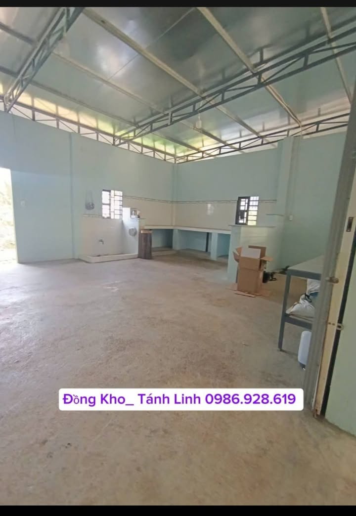 Bán lô đất mặt tiền Quốc lộ 1A, 371m² chỉ 1.9 tỷ - Kinh doanh dễ dàng!