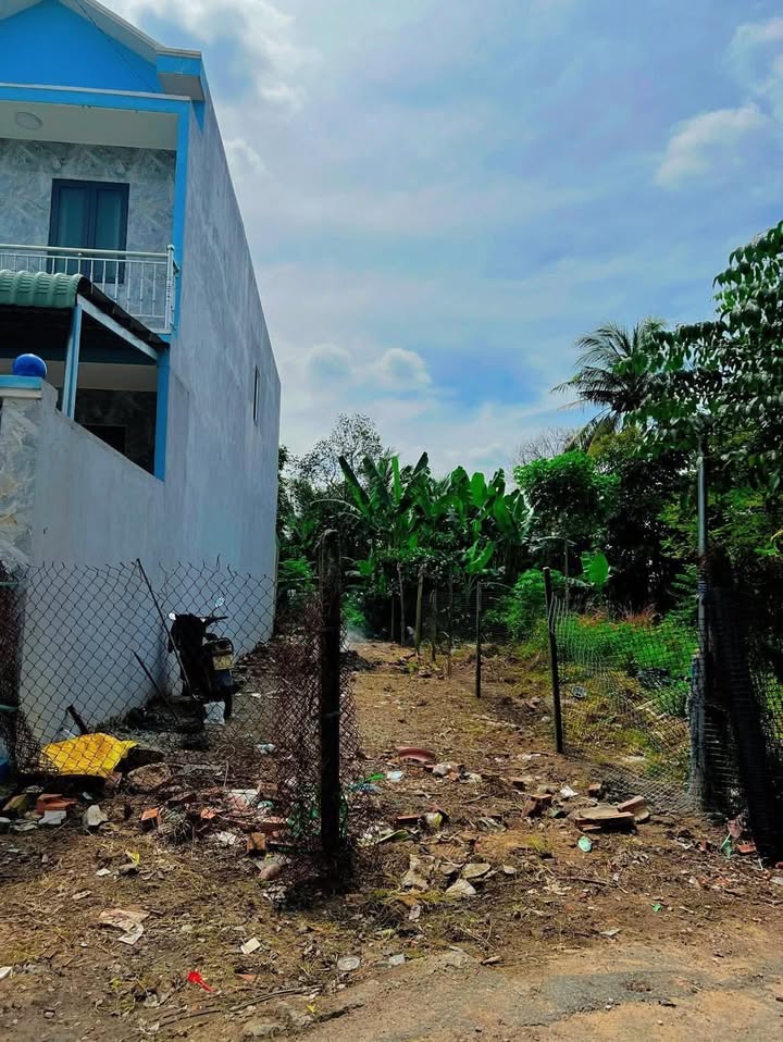 Đất thổ cư Phú Hòa Thủ Dầu Một 92m² giá 2 tỷ - Đường nhựa thuận tiện giao thông!