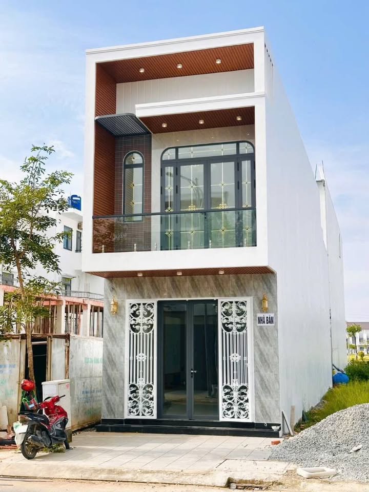 Nhà 2 tầng Tân Hiệp 67.5m² giá 1.8 tỷ - Pháp lý đầy đủ, ngân hàng hỗ trợ!
