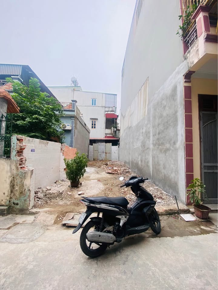 Đất sổ đỏ tại ngõ 549 Lý Thái Tổ, Quang Trung - 63.6m² giá 2.8 tỷ - Đầu tư sinh lời!