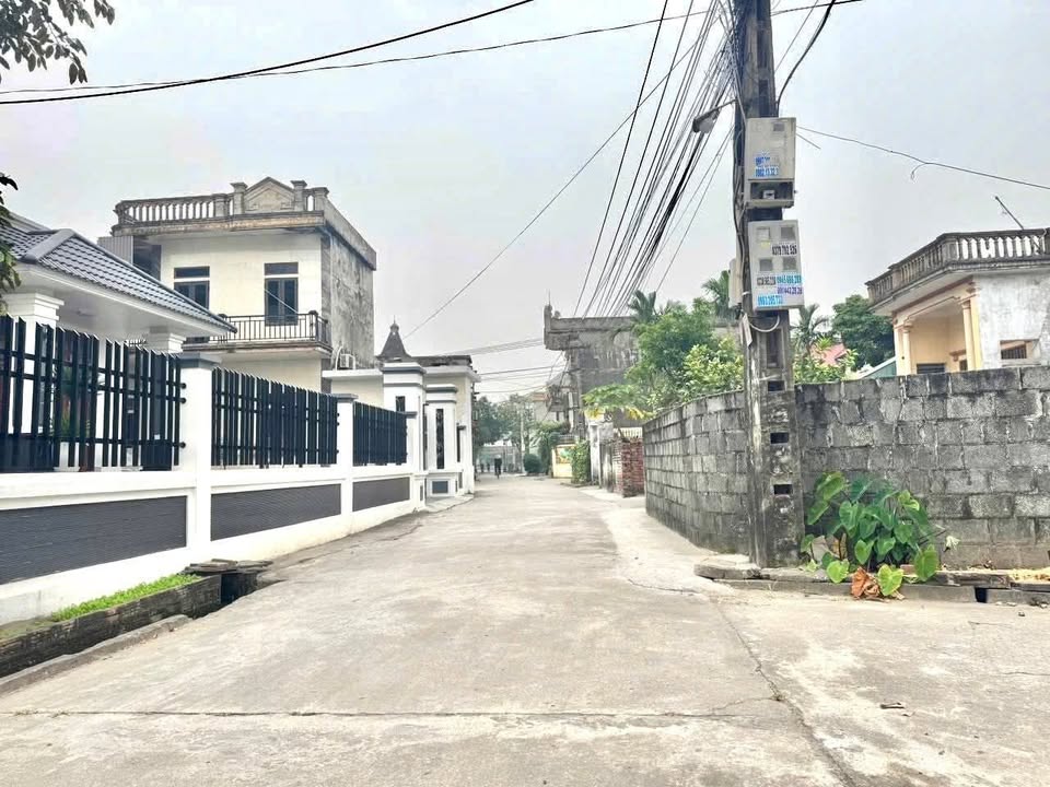 Đất nền lô góc Thanh Tân, Kiến Xương 92m² giá 900 triệu - Đầu tư sinh lời ngay!