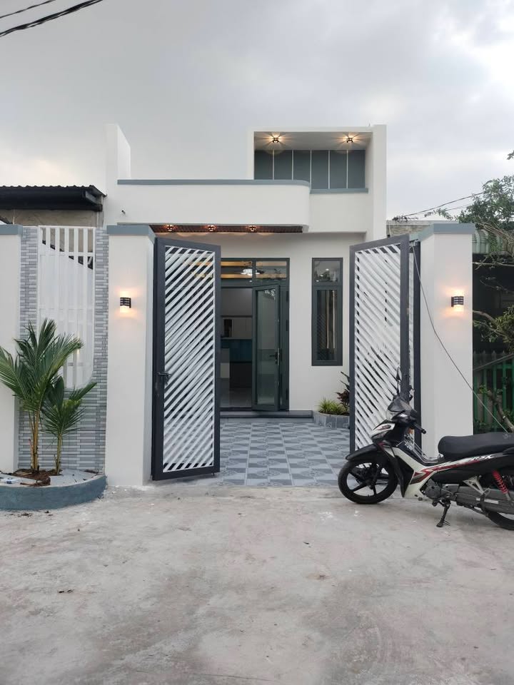 Nhà cấp 4 Mỹ Hạnh Nam 110m² giá 1.95 tỷ - Sẵn sàng đón Tết!