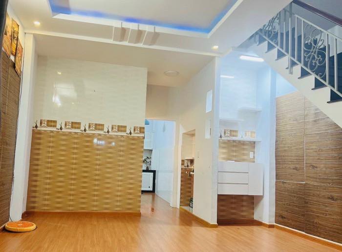 Nhà bán Phường 5, Quận 10, 49m² giá 8.3 tỷ - Đầu tư sinh lời hấp dẫn!