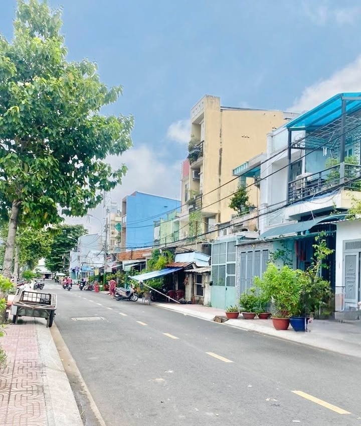 Nhà mặt tiền kinh doanh Tùng Thiện Vương, Quận 8, 63m² giá 8 tỷ - Đầu tư sinh lời ngay!