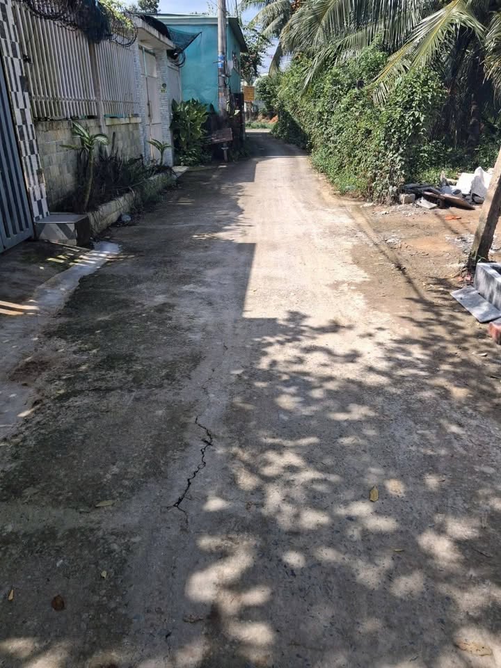 Nhà Tân Cổ Điển Mỹ Phong 100m² giá 1.2 tỷ - Gần quảng trường, tiện ích đầy đủ!