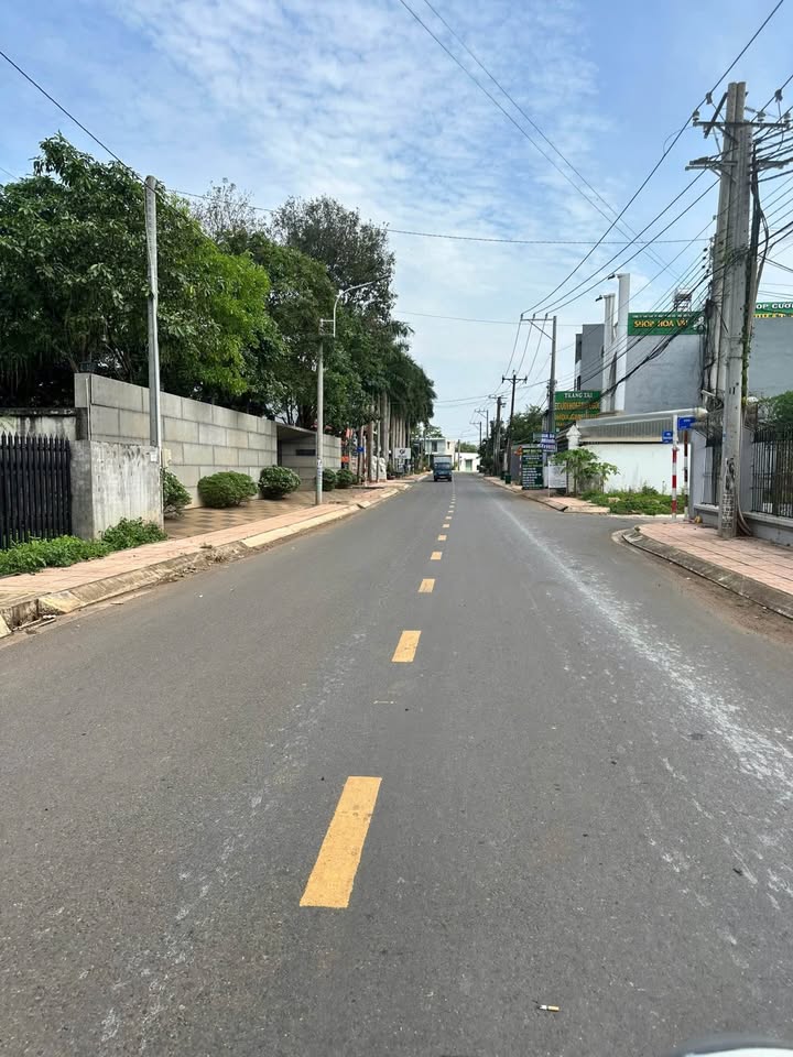 Đất nền Bảo Vinh 130m² giá 450 triệu - Sổ đỏ chính chủ, xây dựng tự do!