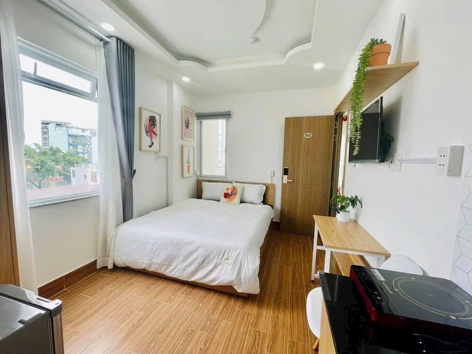 Phòng cho thuê đẹp Quận 1 - Nguyễn Trãi 25m² giá thỏa thuận - Không gian thoáng đãng!