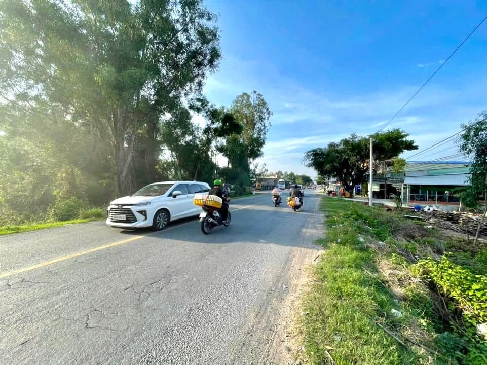 Đất mặt tiền Quốc Lộ N2 430m² giá 6.8 tỷ - Kinh doanh thuận lợi!