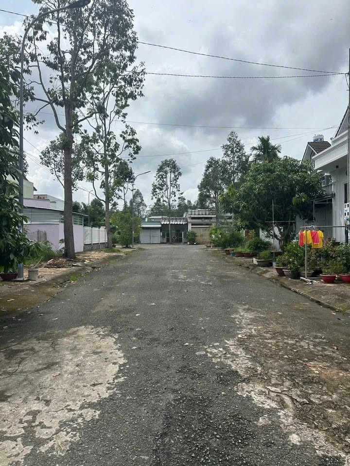 Nhà phố Vị Tân 100m² giá 900 triệu - Nhà đẹp thoáng mát, chính chủ!