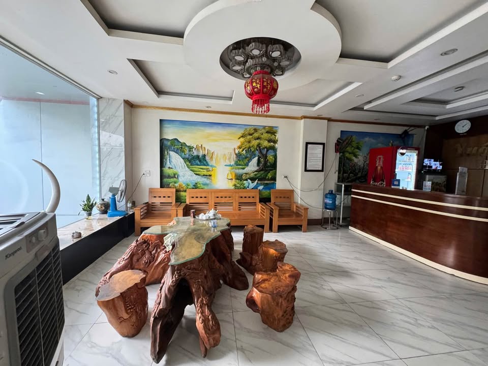 Khách sạn 4 tầng 22 phòng tại Lào Cai 280m² giá 7 tỷ - Cơ hội đầu tư hấp dẫn!