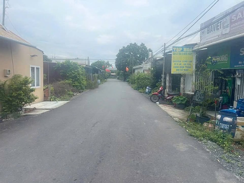 Nhà Hòa Phú, Củ Chi 351m² giá 4.3 tỷ - Đầu tư sinh lời ngay!