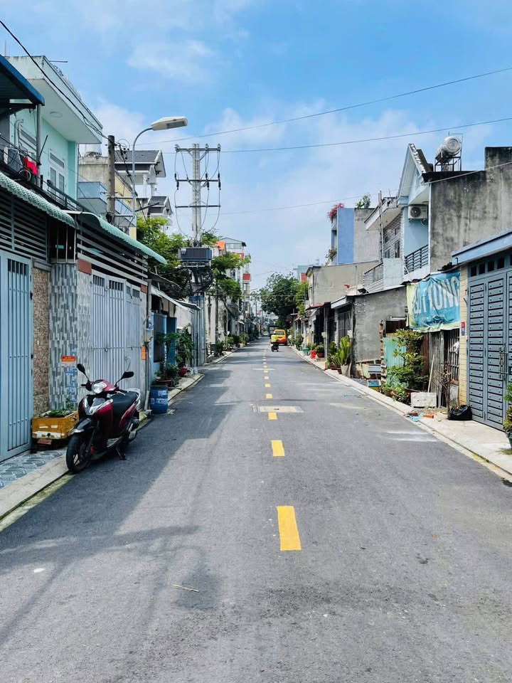 Nhà trệt 1 lửng đường Thới An 10, quận 12, 48m² giá 3.59 tỷ - Sẵn sàng vào ở ngay!