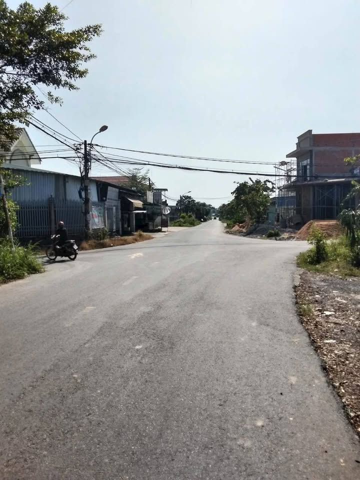 Đất nền Tân Thông Hội Củ Chi 186m² giá 3.8 tỷ - Vị trí kinh doanh sầm uất!