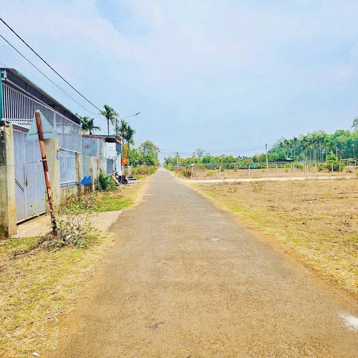 FrontHouse đường KA11, phường Tân An, 120m² giá 1.68 tỷ - Vị trí đắc địa cho kinh doanh!