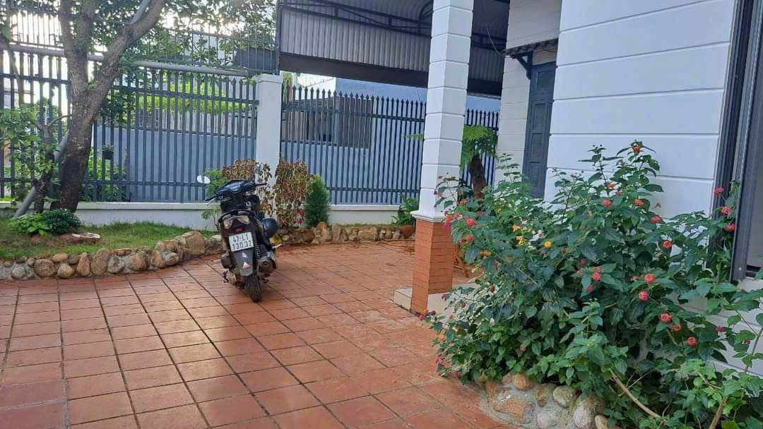 Nhà phố hẻm Mai Hắc Đế BMT 180m² giá 5.45 tỷ - Sẵn sàng vào ở ngay!