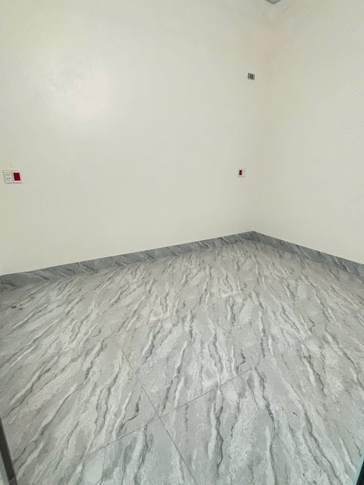 Nhà mới xây 100m² phường Quảng Thắng giá 2 tỷ - An bình và tiện nghi chờ đón bạn!