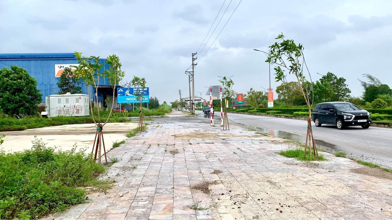 Đất mặt đường đôi Hoằng Ngọc, Hoằng Hóa 105m² giá 2 tỷ - Đầu tư sinh lời nhanh!
