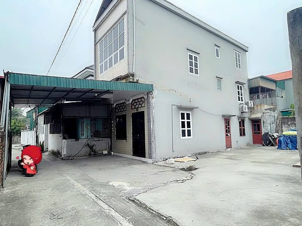 Nhà 2 tầng thôn Đìa, TT Lai Cách, 117m² giá 2 tỷ - Sổ hồng chính chủ!