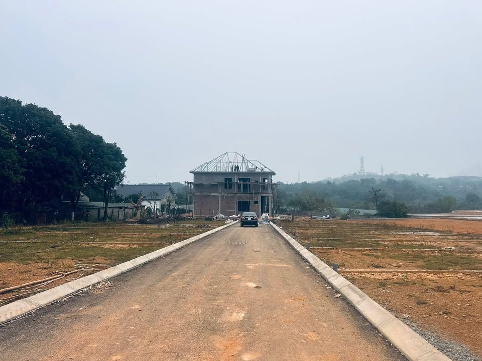 Đất Phú Cát Quốc Oai 100m² giá 2 tỷ - Cơ hội đầu tư sinh lời an toàn!