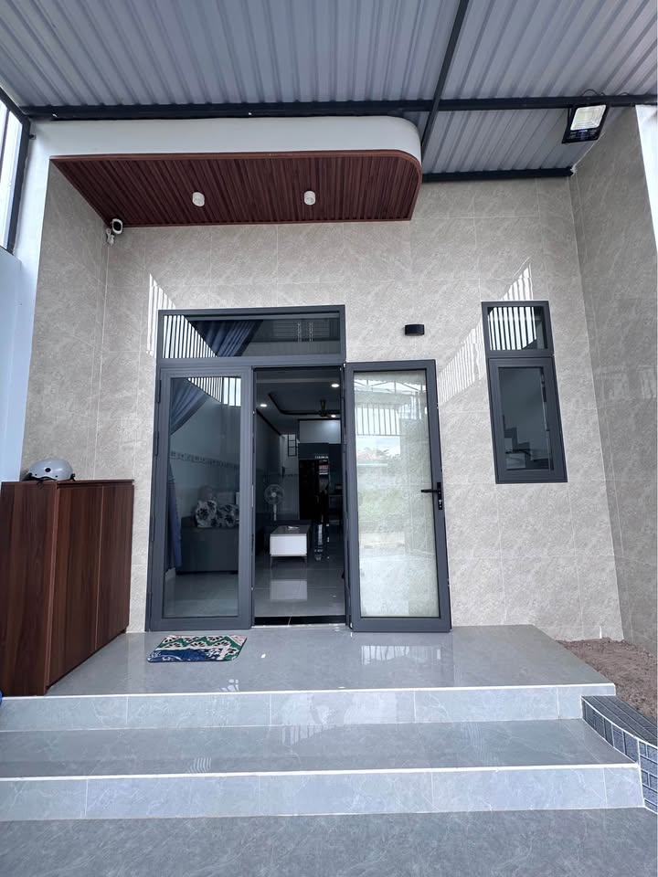 Nhà 1 Trệt 1 Lửng Phong Nẫm, Phan Thiết 95m² giá 2.15 tỷ - Đầy đủ nội thất, chỉ việc vào ở!