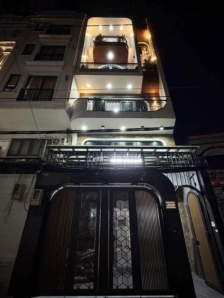 Tòa nhà 8 tầng tại P.5 Bình Thạnh, diện tích 117m², giá chỉ 24 tỷ - Cơ hội đầu tư sinh lời!