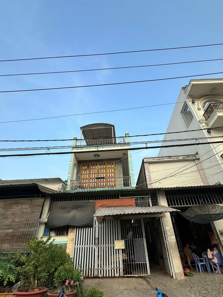 Nhà 3 tầng Mặt tiền đường Bờ Sông 134m² giá 9.5 tỷ - Đầu tư sinh lời ngay!