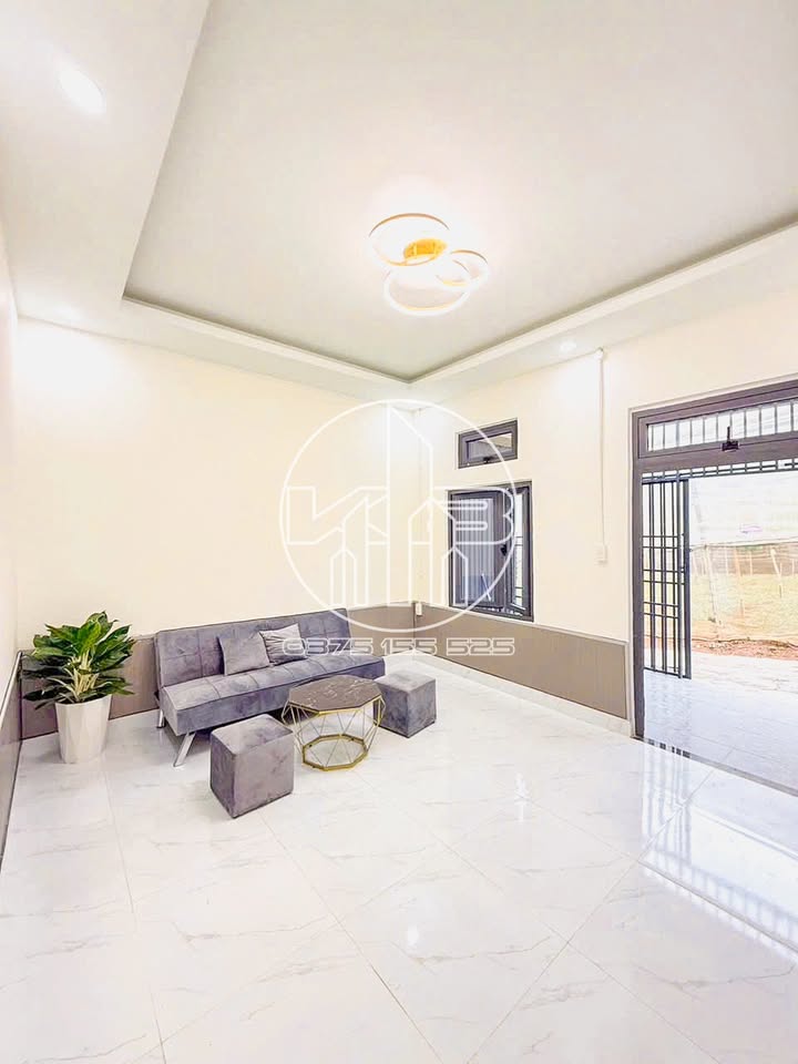 Nhà phố Đà Lạt 61m² giá 1.8 tỷ - Tiện nghi đầy đủ, vị trí trung tâm!