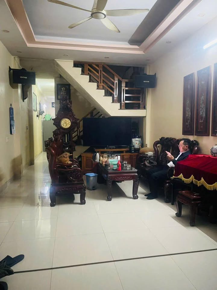 Nhà 2 tầng Hạc Thành, Tân Sơn 66m² giá 4 tỷ - Vị trí trung tâm sầm uất!