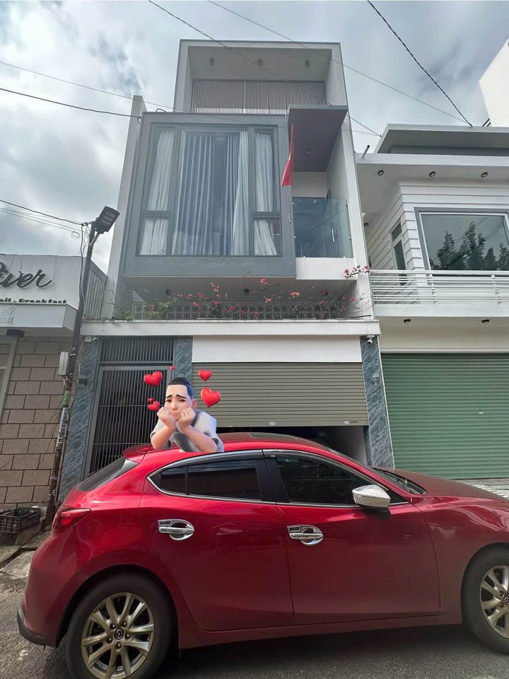 Nhà 1 Trệt 1 Lầu Đường Nguyễn Hiền Buôn Ma Thuột 87m² giá 6.9 tỷ - Nhà đẹp vào ở ngay!