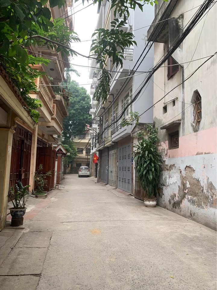 Nhà riêng lô góc Trần Cung 56m² giá thương lượng - Ô tô vào tận nơi!